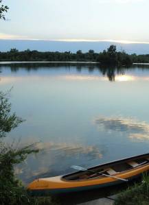 Lechstaustufe 22 Kanadier Boot im See